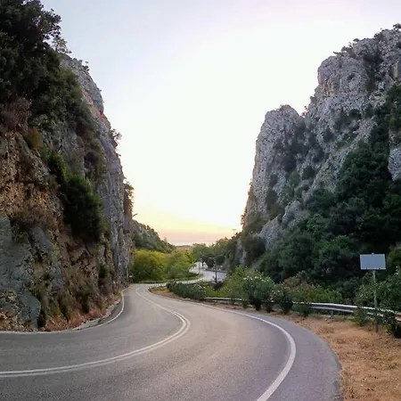 Belvedere 12 * Poros (Kefalonia)